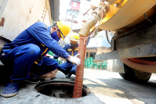 H&uacute;t bể phốt quận 2 nhanh ch&oacute;ng