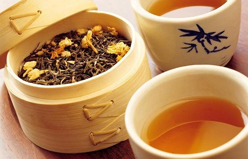 Khử m&ugrave;i h&ocirc;i bằng b&atilde; c&agrave; ph&ecirc;, b&atilde; tr&agrave;