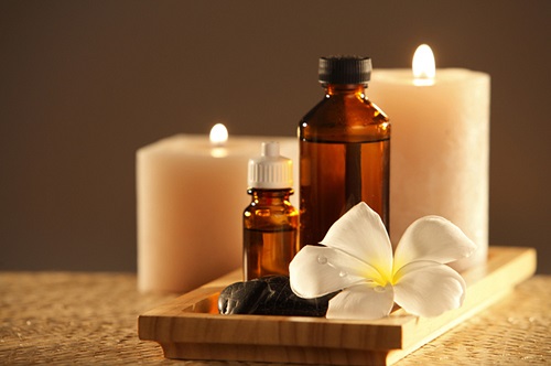 Khử m&ugrave;i h&ocirc;i bằng tinh dầu