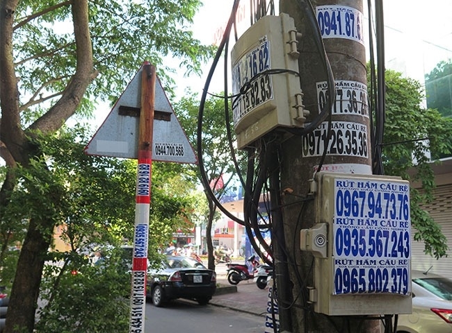 Cảnh b&aacute;o lừa đảo h&uacute;t bể phốt quận 4