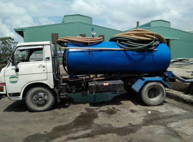 H&uacute;t bể phốt quận 5 tại nh&agrave;