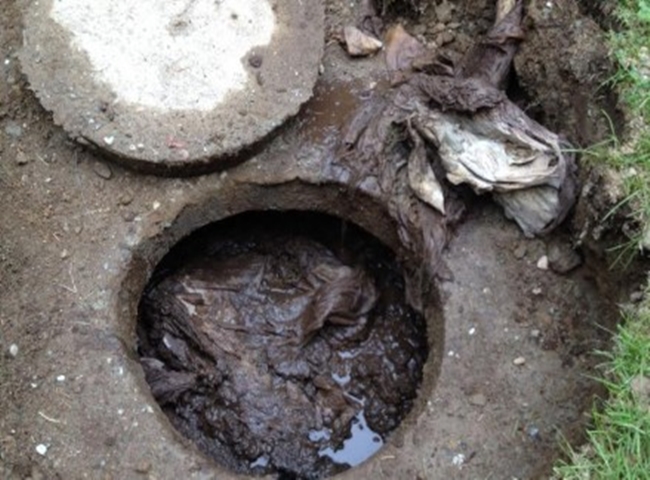 Nguy&ecirc;n nh&acirc;n cần h&uacute;t bể phốt quận b&igrave;nh t&acirc;n