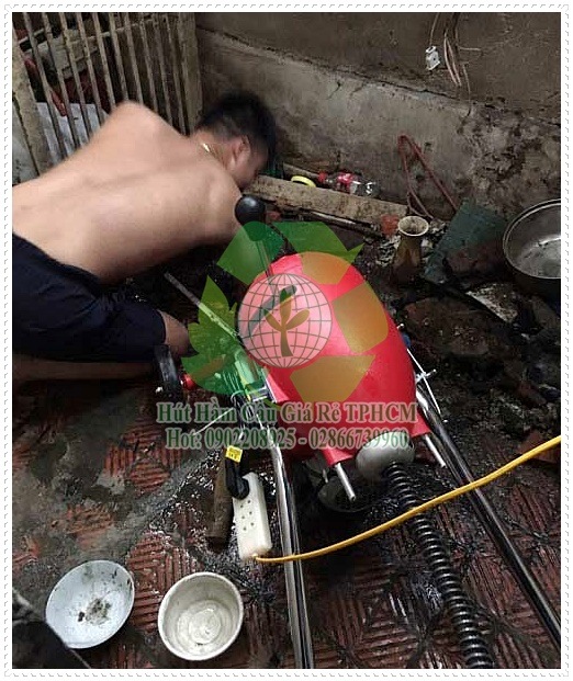 Chi ph&iacute; th&ocirc;ng nghẹt bồn rửa ch&eacute;n tại TPHCM