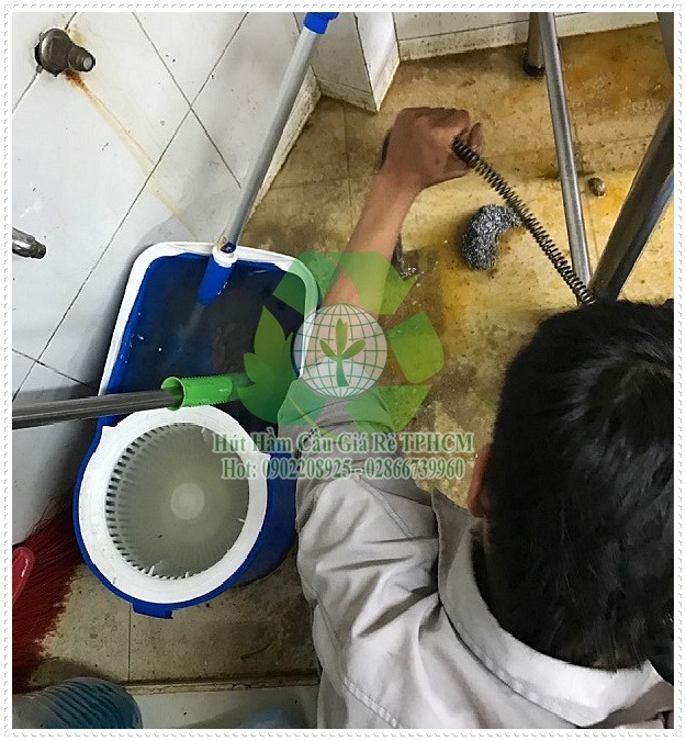 C&aacute;ch sử dụng bột th&ocirc;ng cống Sumo